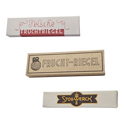 Fruit bar RR felsche stollwerck world fruchtriegel WW2 German WWII wehrmacht reenactment reenactor film props warcopy reproductions heeres paperwork ration